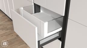 Ящик Crystal Glass внутренний с доводчиком, высота 180 мм, глубина 450 мм Белый Премиум